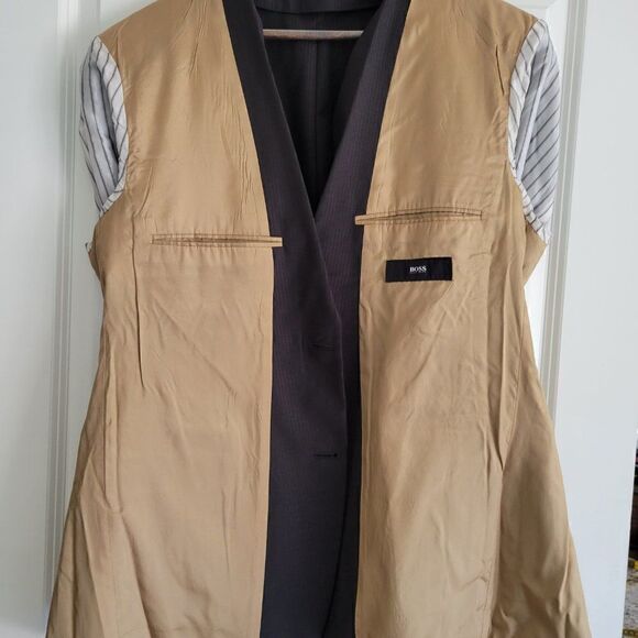 Hugo Boss Suit jacket size 42R‎ - Picture 5 of 12